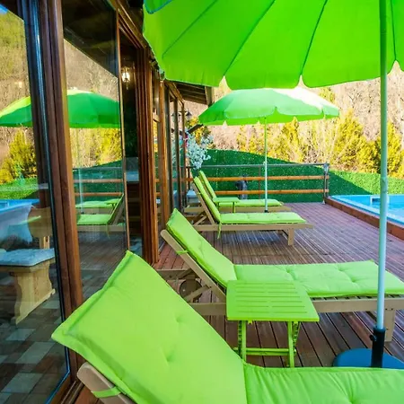 Villa View 2 *